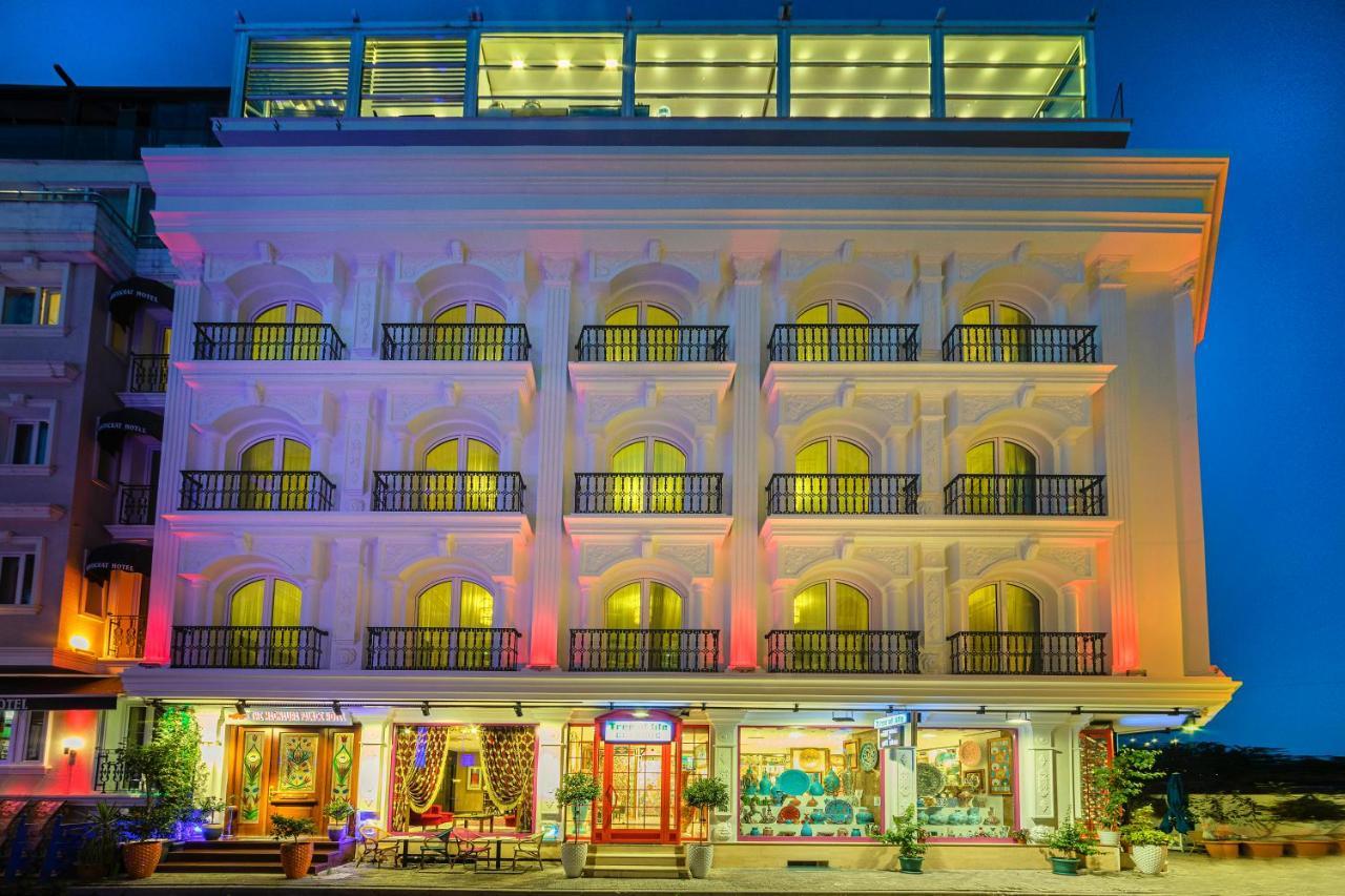 The Magnaura Palace Hotel Истанбул Екстериор снимка