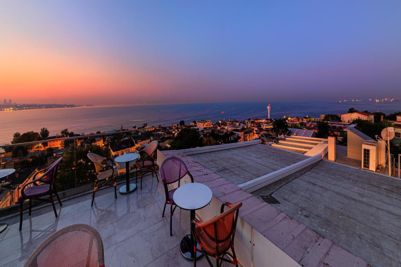 The Magnaura Palace Hotel Истанбул Екстериор снимка