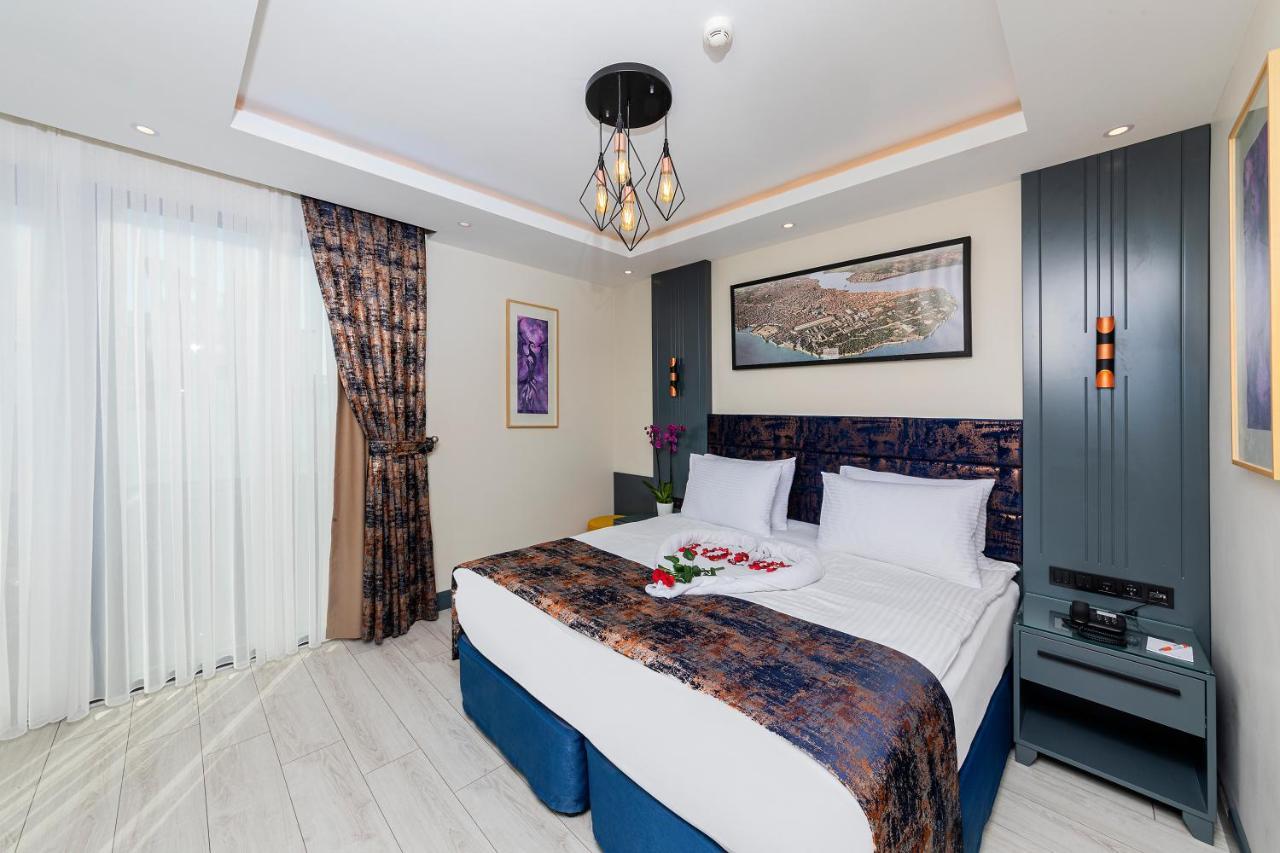 The Magnaura Palace Hotel Истанбул Екстериор снимка