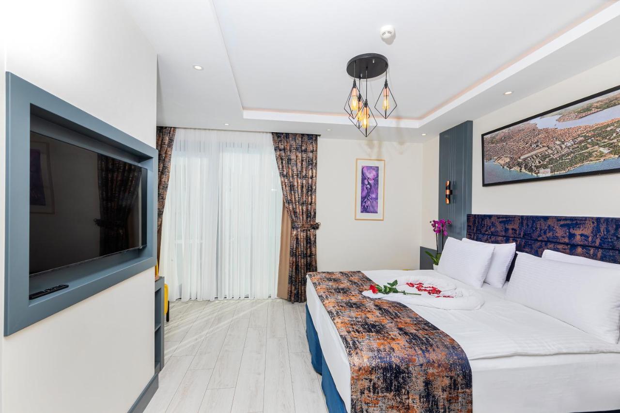 The Magnaura Palace Hotel Истанбул Екстериор снимка