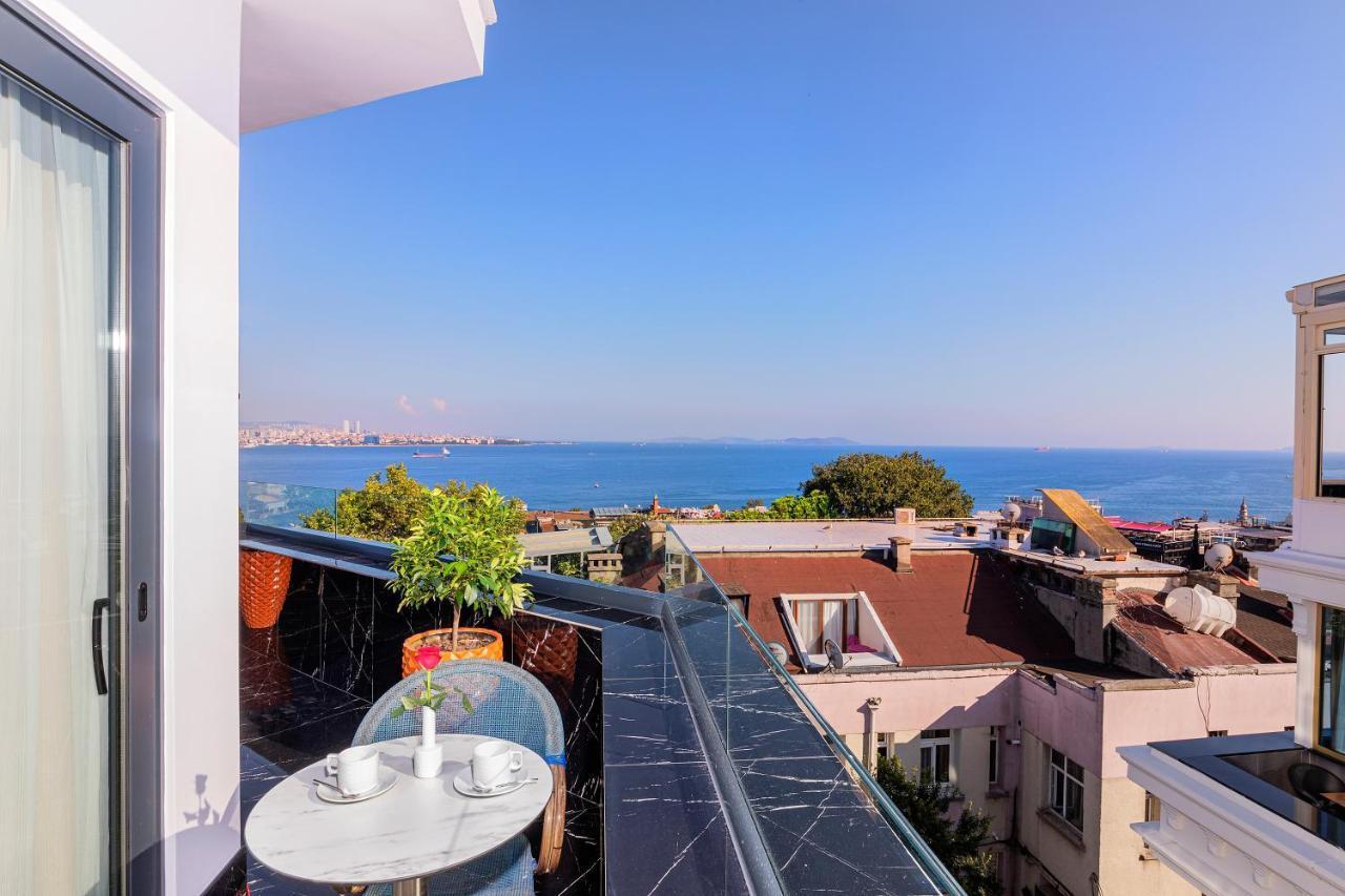 The Magnaura Palace Hotel Истанбул Екстериор снимка